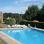 De 3*