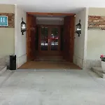 De