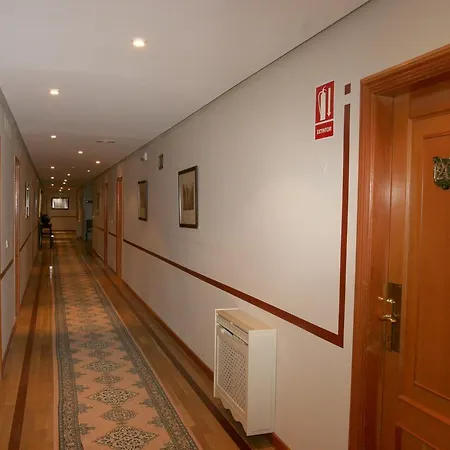 De 3* Portomarin