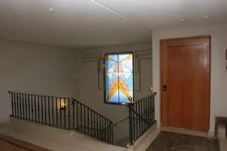 De